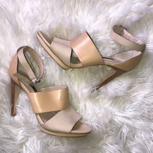 French Connection tan ankle strap heels 38 1/2